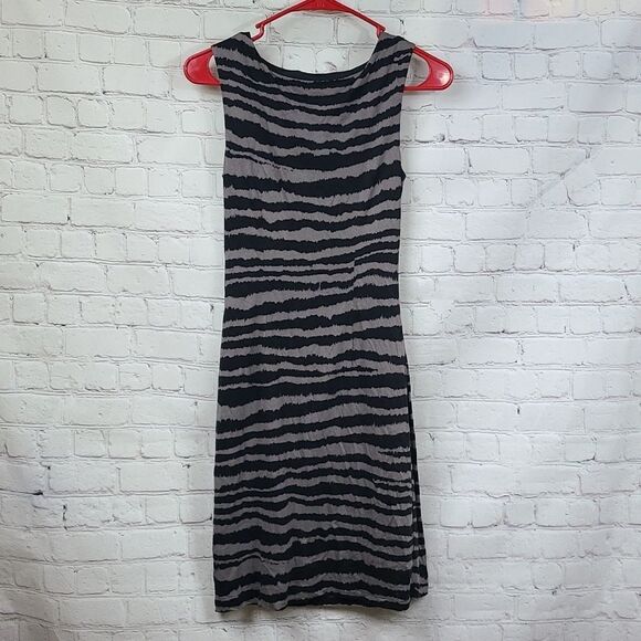 LOFT Petite Black Tiger Stripe Animal Print Gathered Waist Sleeveless Dress XSP - Picture 10 of 10